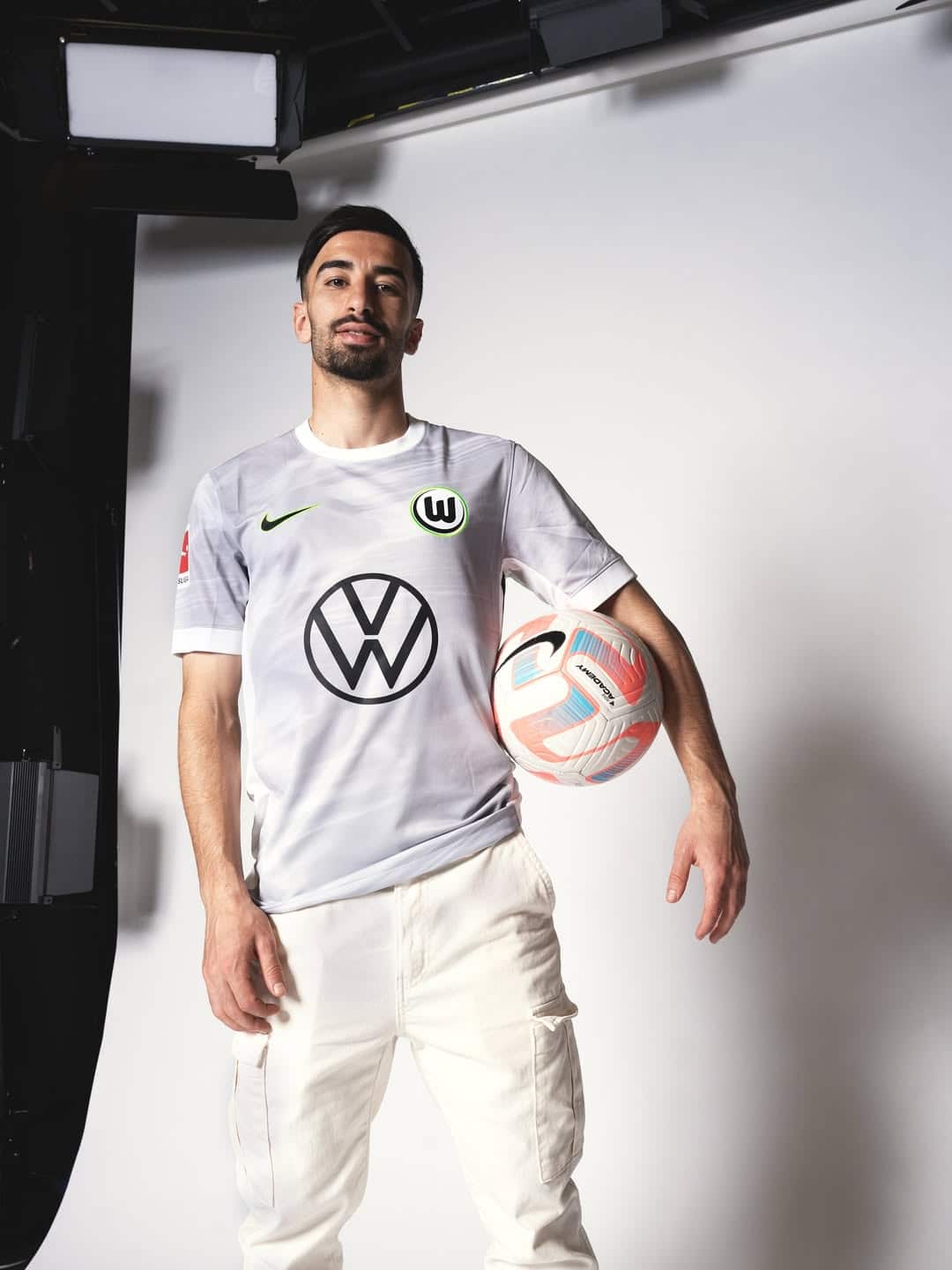 maillot wolfsbourg 2025 2026 nike exterieur