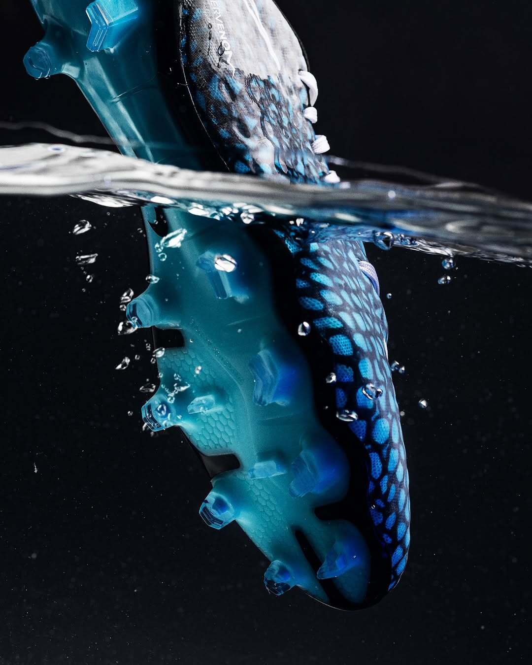 nike hypervenom transform hydra lautaro martinez