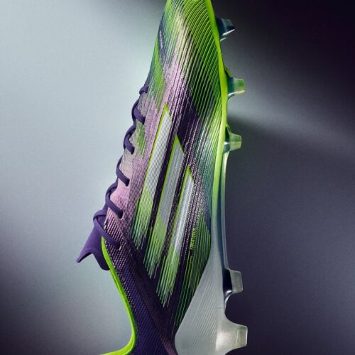 Image de l'article TOP 10 des bons plans football en SOLDES chez Intersport