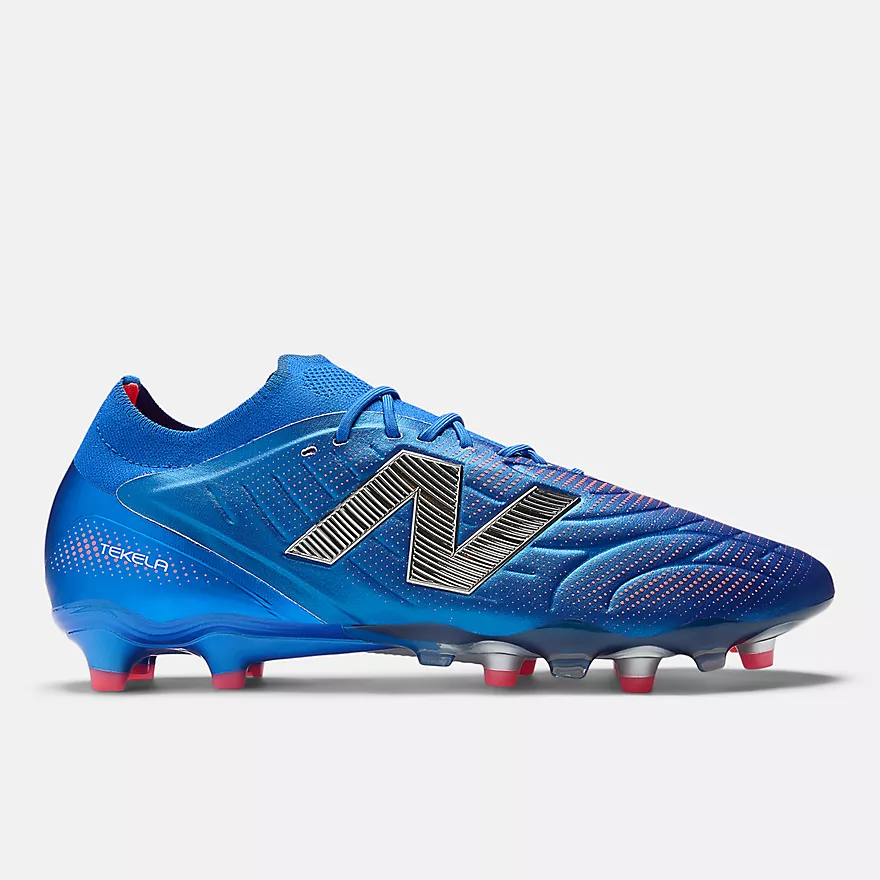 crampons new balance tekela cause and effect pack