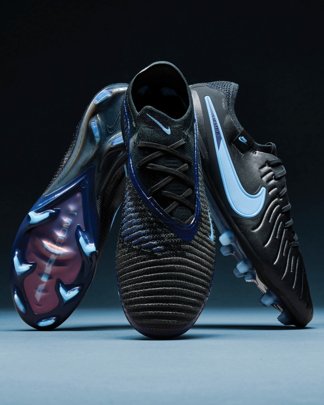 crampons nike black pack 2025