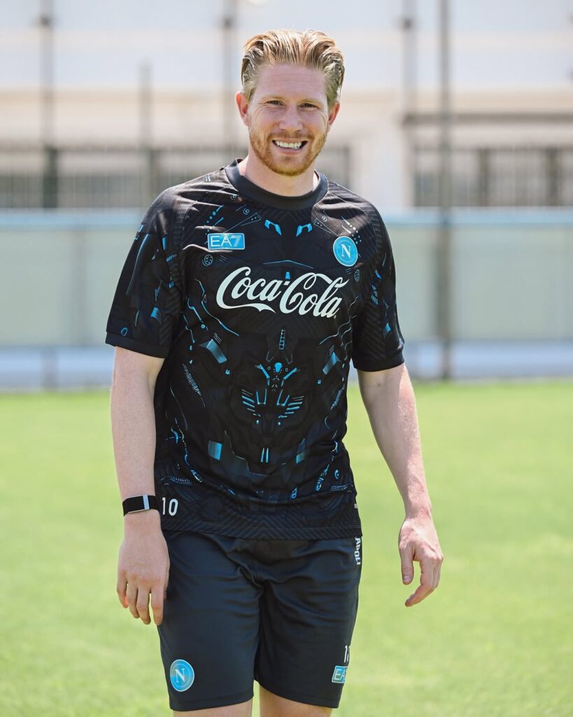 numero 10 de bruyne retiré maradona