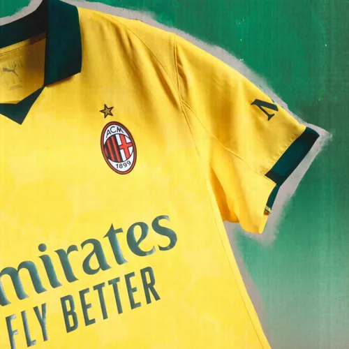 Image de l'article Le jaune fait son retour sur le maillot PUMA de l'AC Milan