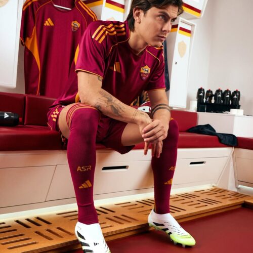 Image de l'article Tous les nouveaux maillots 2025-2026 dévoilés cette semaine - épisode #10