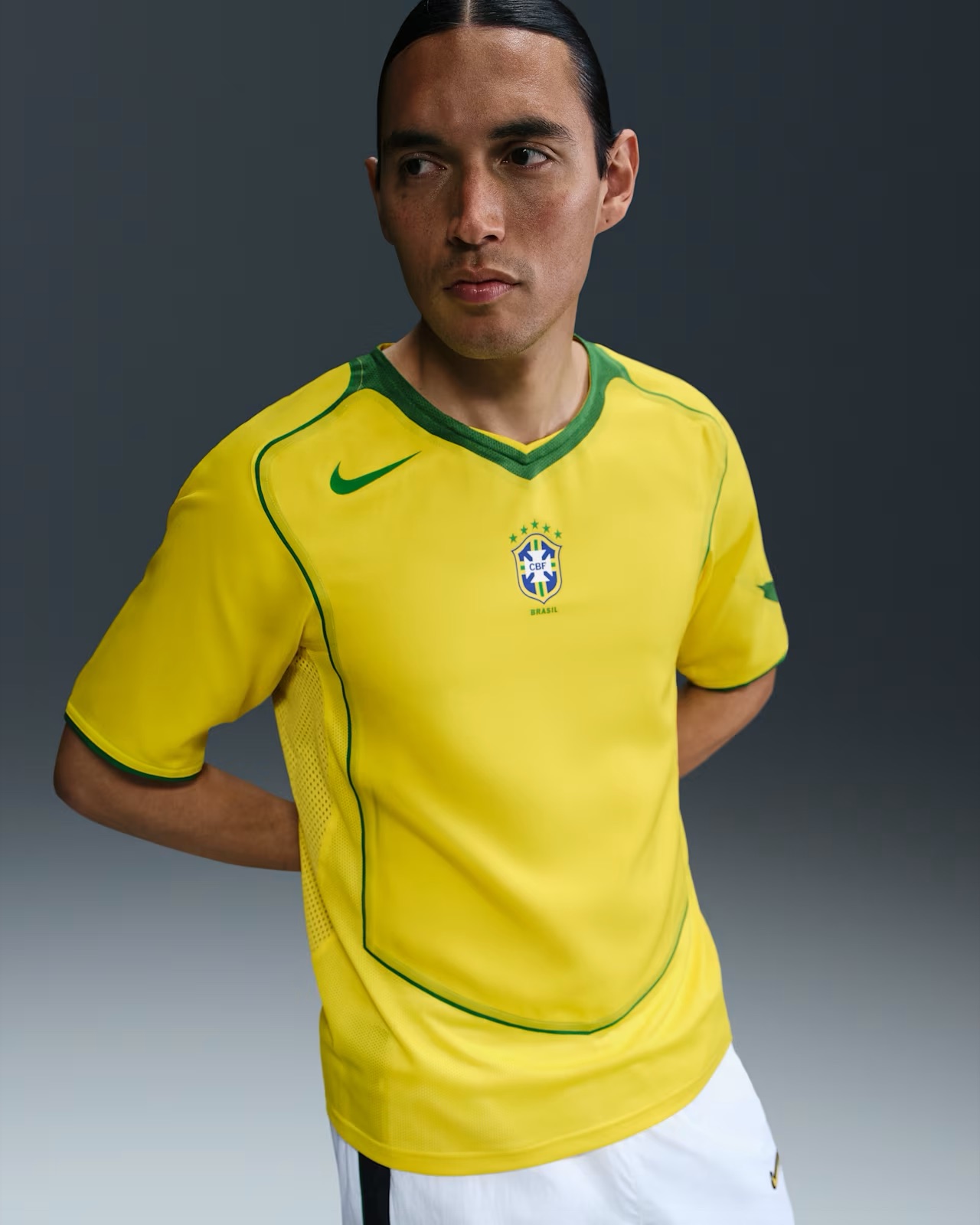Maillot T90 remake Brésil 2004 + collection disponible dès maintenant