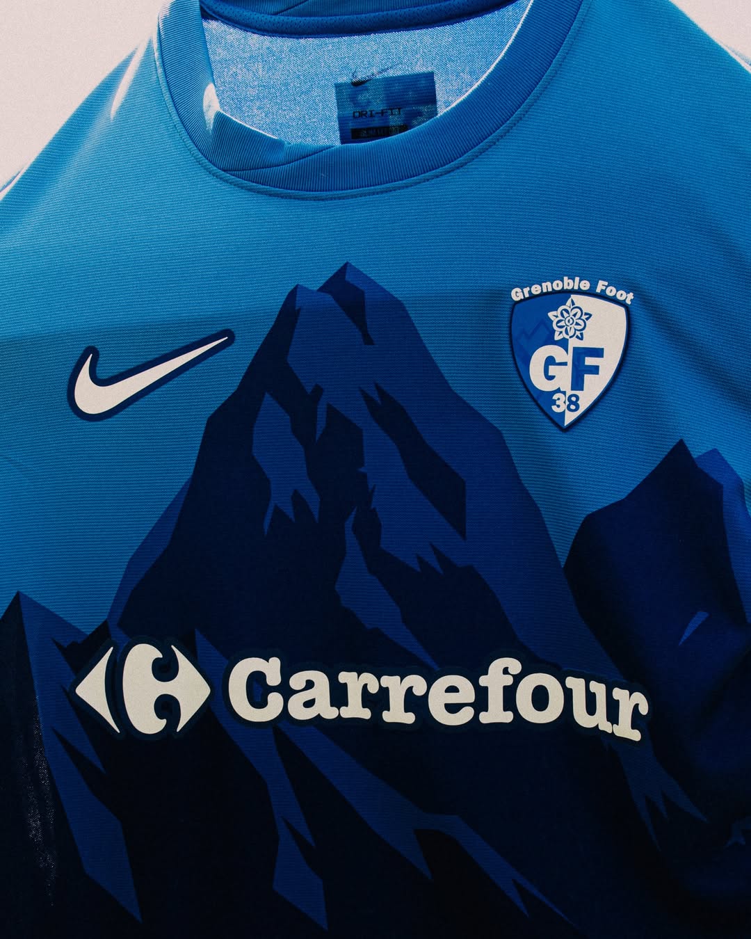maillot grenoble 2025 2026 domicile nike