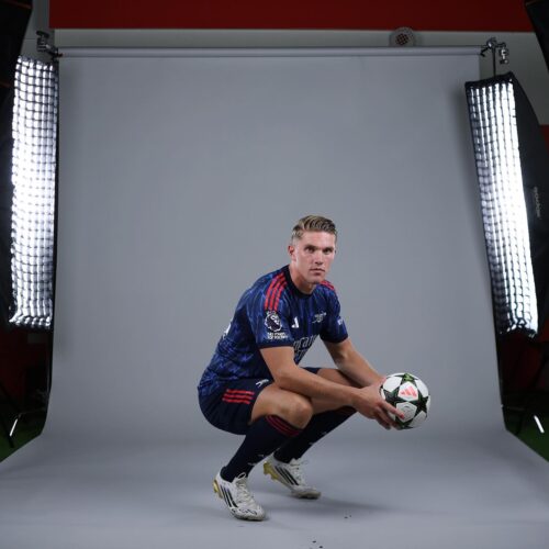 Image de l'article Gyökeres signe à Arsenal et adidas en profite pour mettre la main dessus