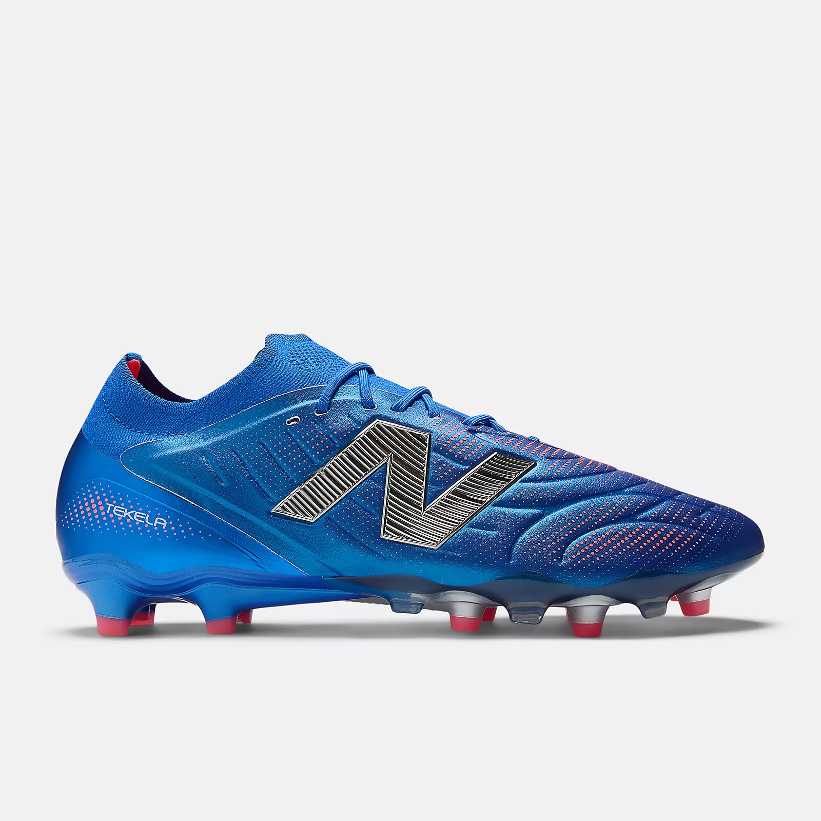 crampon tekela new balance