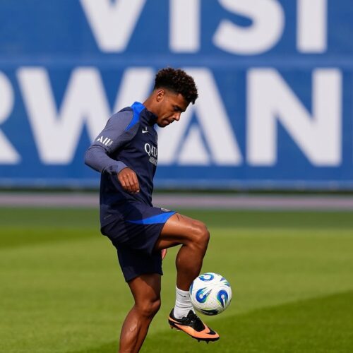 Image de l'article Désiré Doué débarque avec la Hypervenom portée par Neymar en 2013