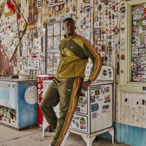 Image de l'article Ibrahima Konaté signe avec Under Armour