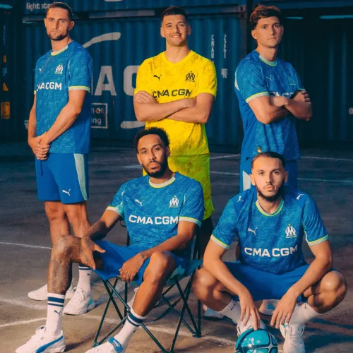 Image de l'article PUMA et l'OM présentent le maillot third 2025-2026, hommage à la mer et aux dockers