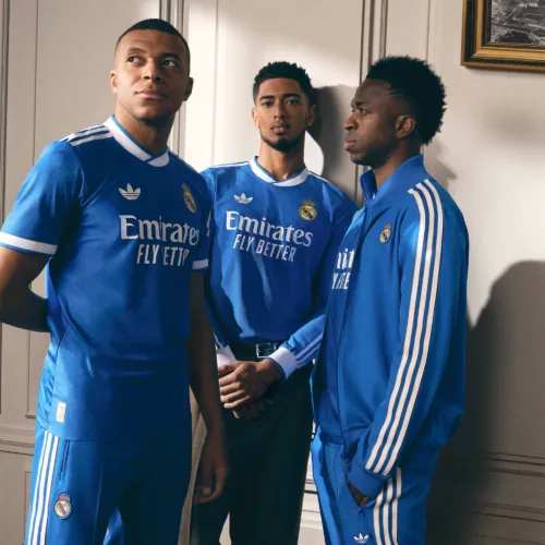 Image de l'article Du bleu sur le nouveau maillot third du Real Madrid 2025-2026