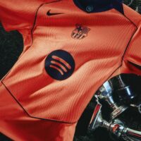 Image de l'article Pourquoi le Barça va jouer avec son maillot orange de la saison dernière contre le PSG&nbsp;?