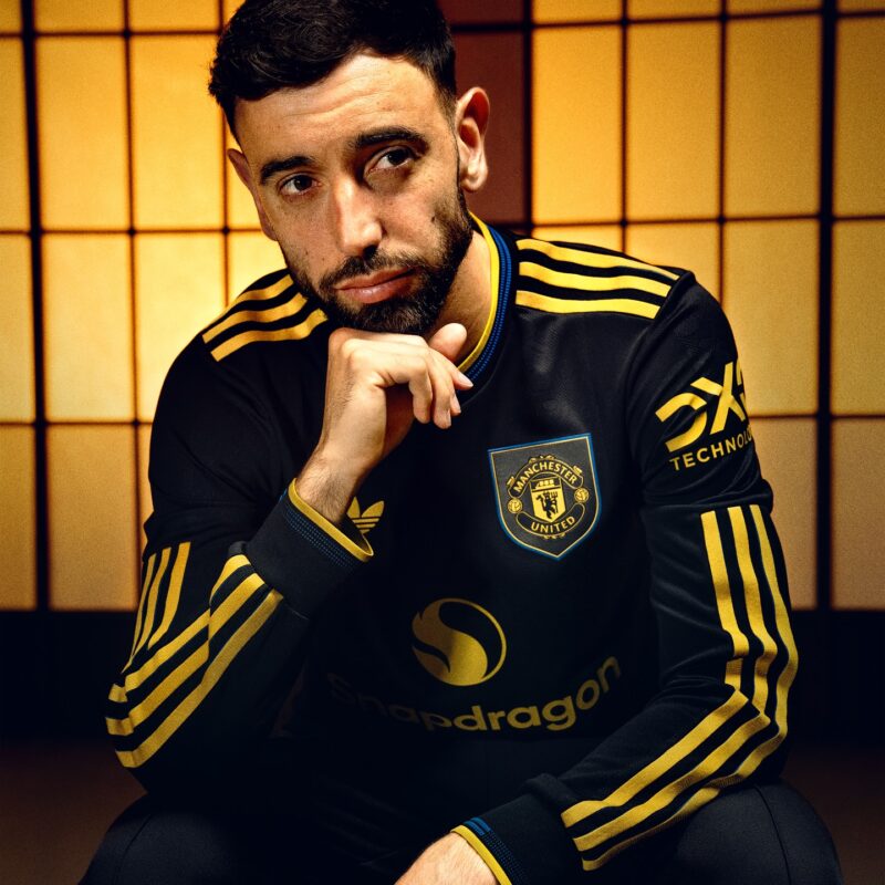 Maillot Manchester United Adidas – Taille S – Neuf Avec étiquettes