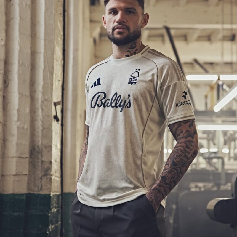 Nottingham forest maillot exterieur 2025 2026 adidas