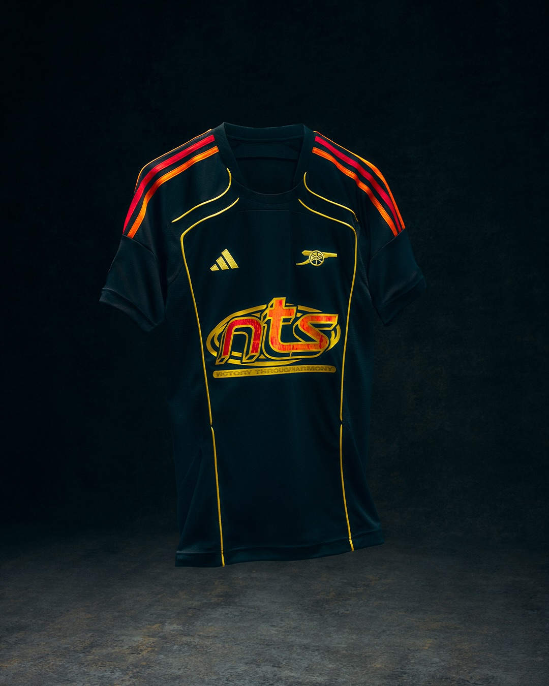 collab arsenal nts adidas