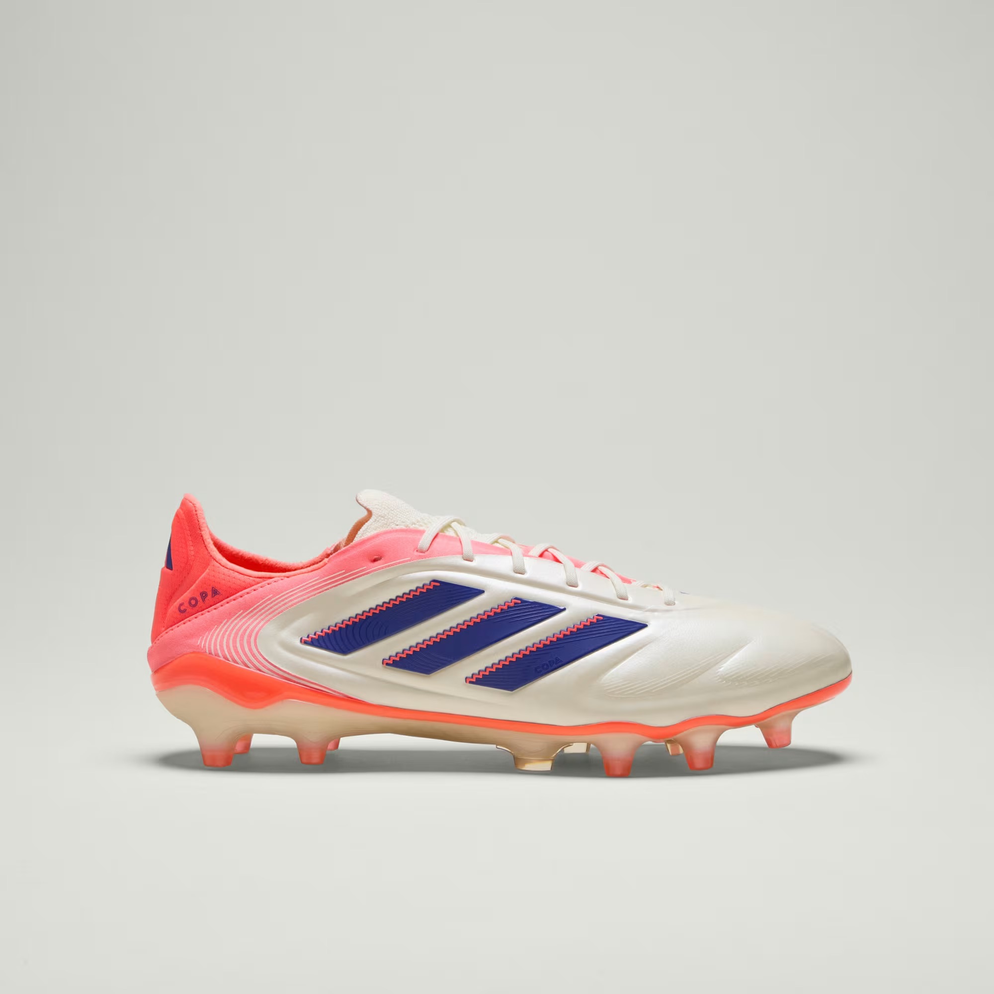 crampon adidas copa pure septembre 2025