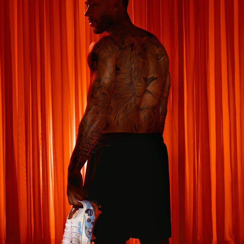 crampon depay memphis record but
