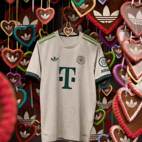 Image de l'article Le Bayern et adidas signent un nouveau maillot dédié à l’Oktoberfest