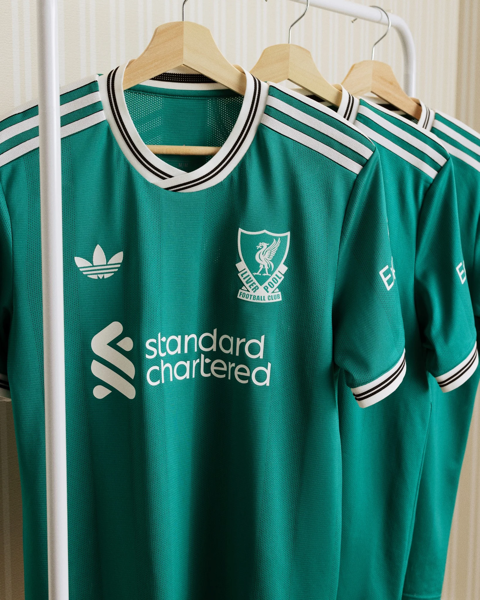 maillot liverpool 2025 2026 third adidas