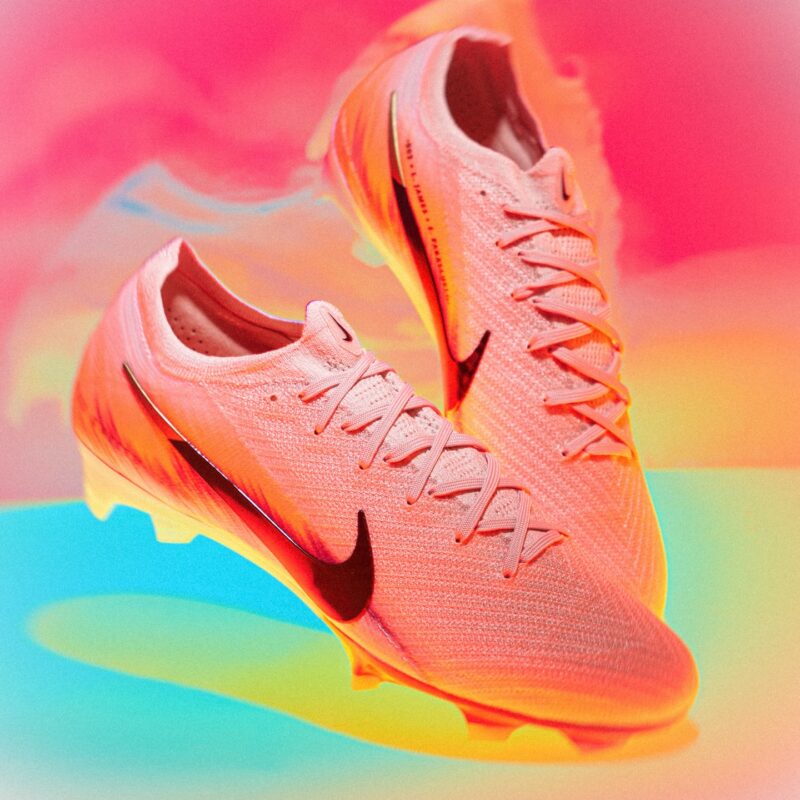 crampon nike united pack