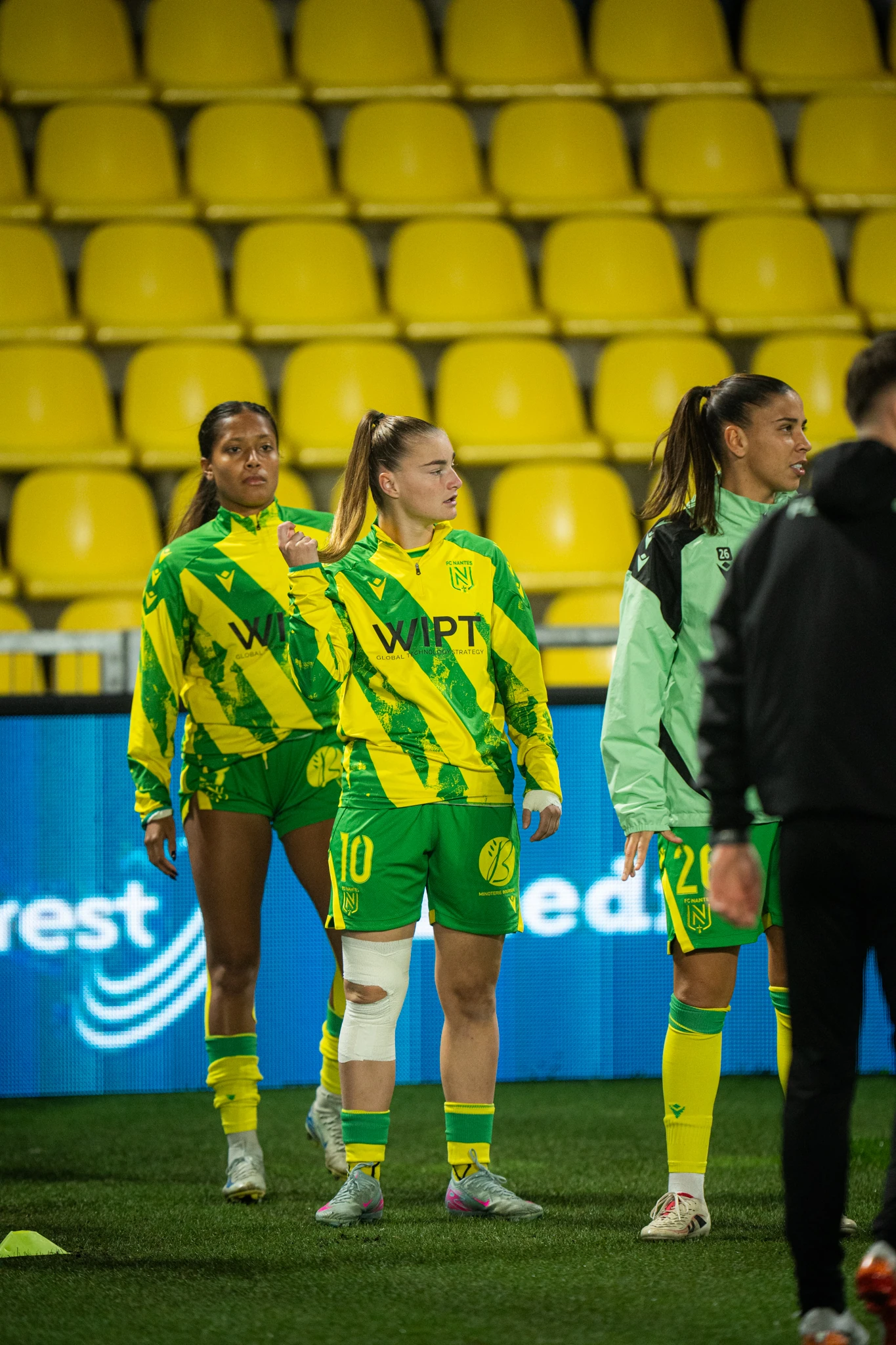 fc nantes paris fc au stade footpack