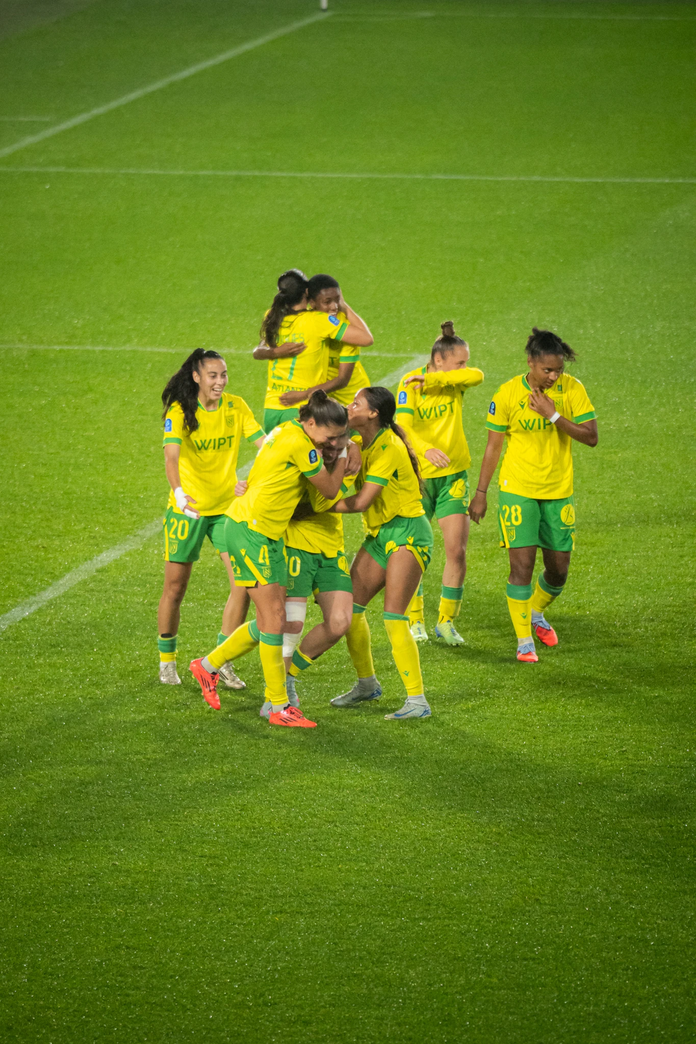 fc nantes paris fc au stade footpack