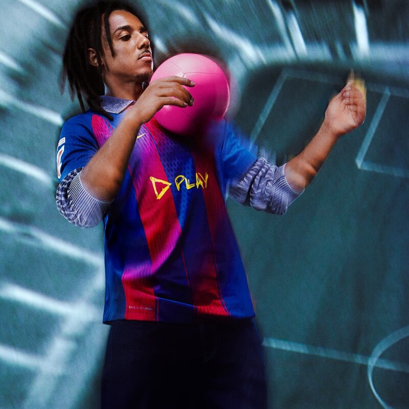 maillot barca clasico sponsor play ed sheeran
