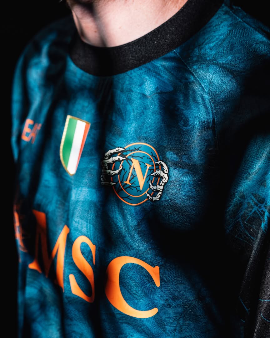 maillot napoli halloween 2025 ea7
