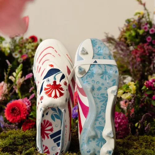 Image de l'article adidas dévoile une Predator artistique imaginée avec The Football Gal