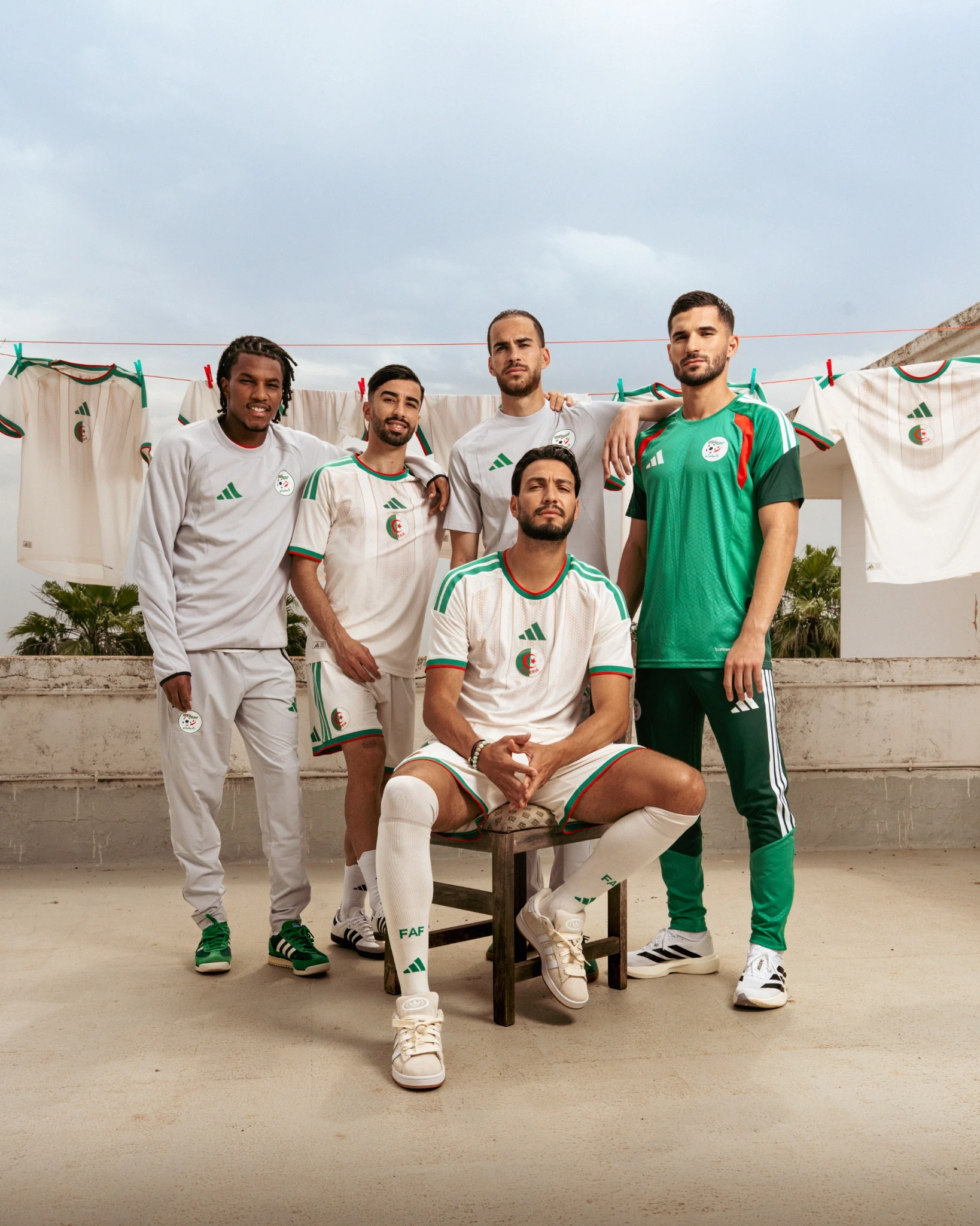 Maillot Alg rie 2026 Adidas D voile Une Tenue Inspir e Du Zellige maillot-alg-rie-2026-adidas-d-voile-une-tenue-inspir-e-du-zellige