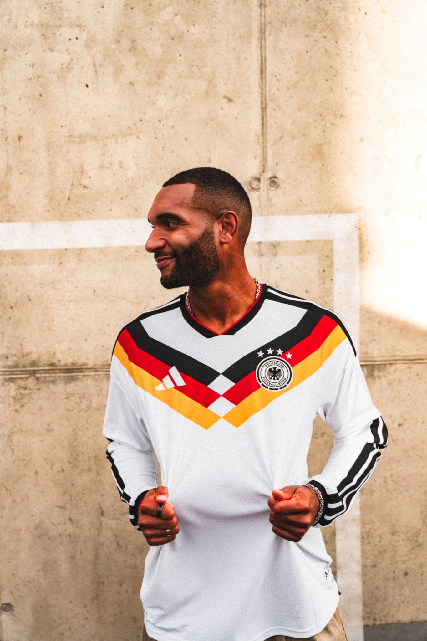 Maillot Allemagne 2026 Adidas Signe Sa Derni re Cr ation maillot-allemagne-2026-adidas-signe-sa-derni-re-cr-ation