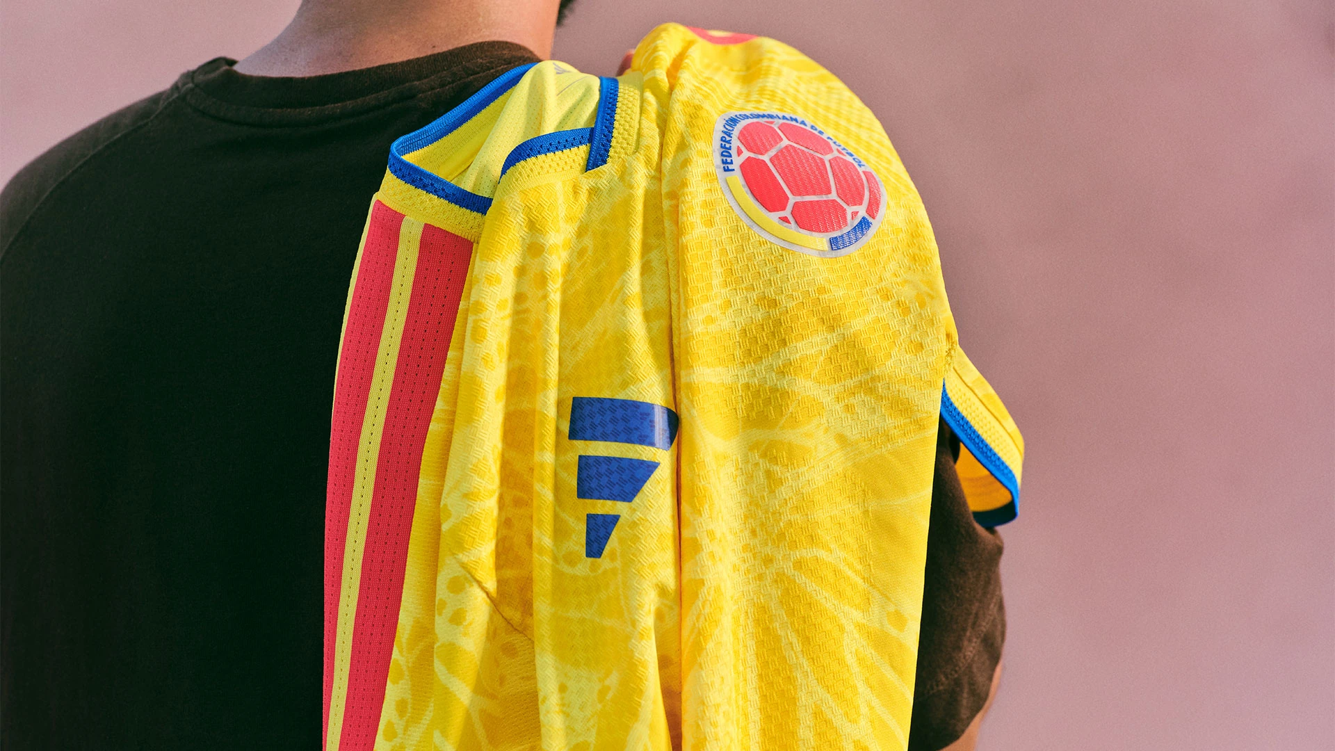 maillot colombie coupe du monde 2026 adidas domicile