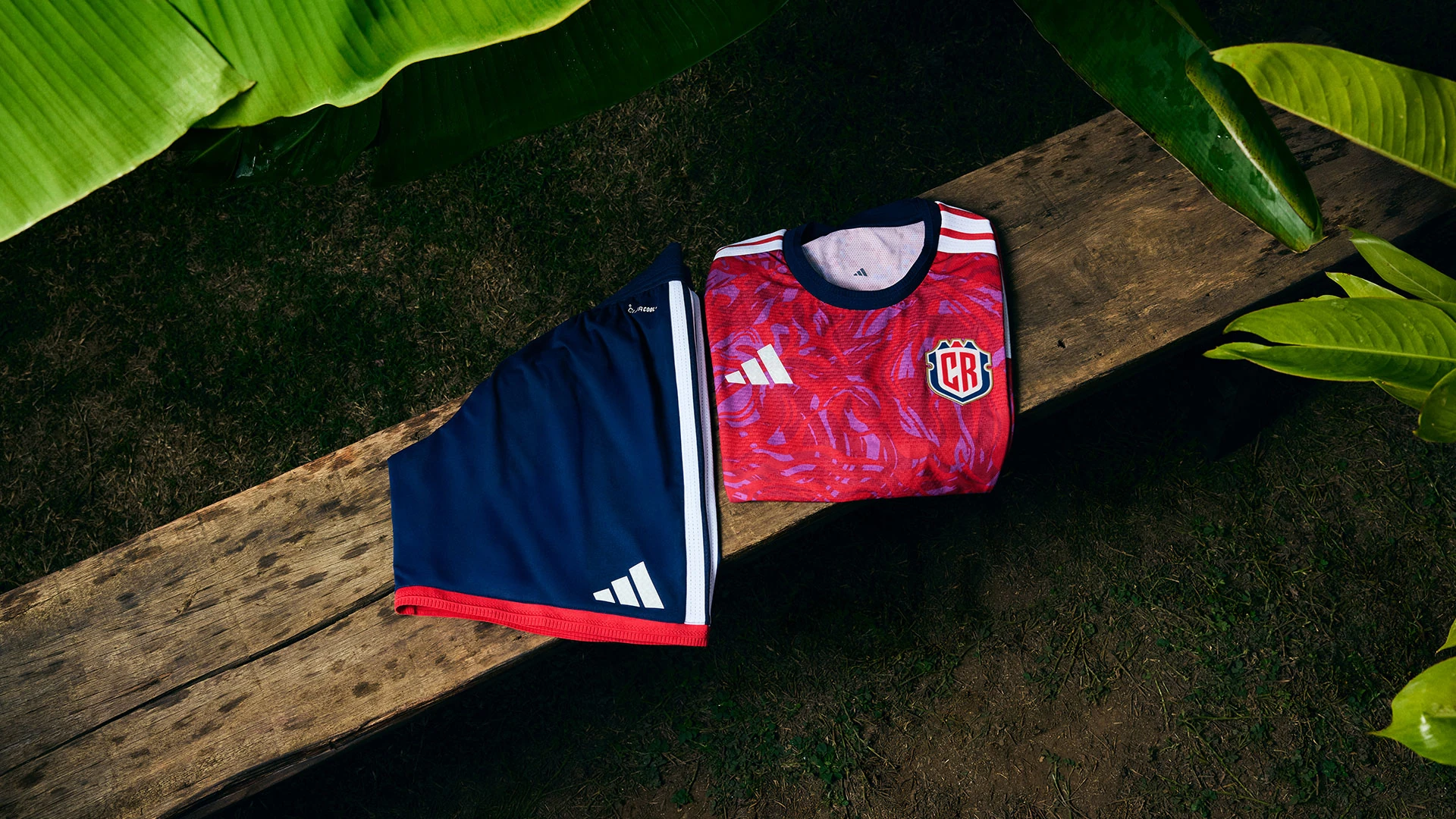 maillot costa rica 2026 adidas domicile