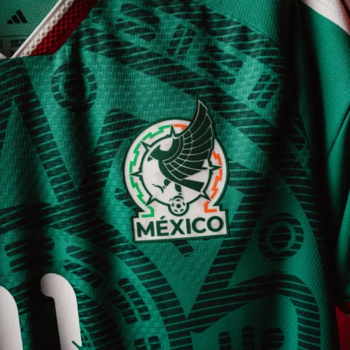 Image de l'article Quel est le maillot de sélection le plus vendu chez adidas ?