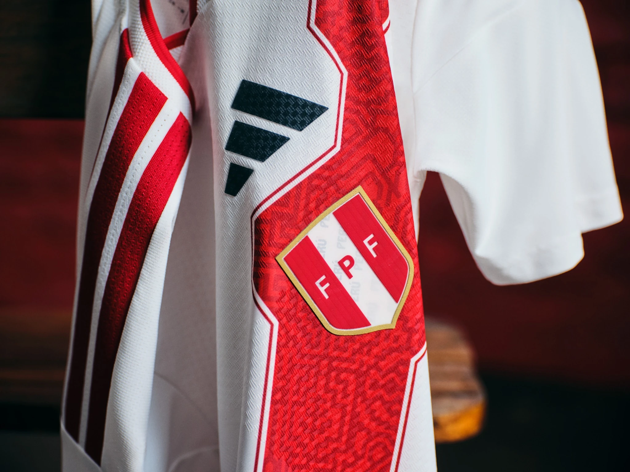 Maillot Pérou Domicile 2018 : Maillots de foot et NBA sur