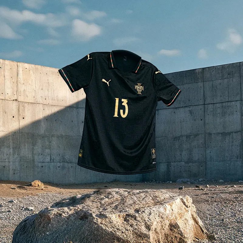 maillot portugal noir eusebio puma edition limitee