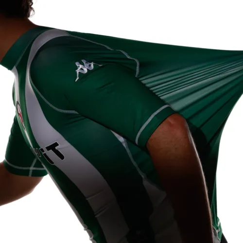 Image de l'article Ce maillot que va porter le Red Star va vous ramener en 2000