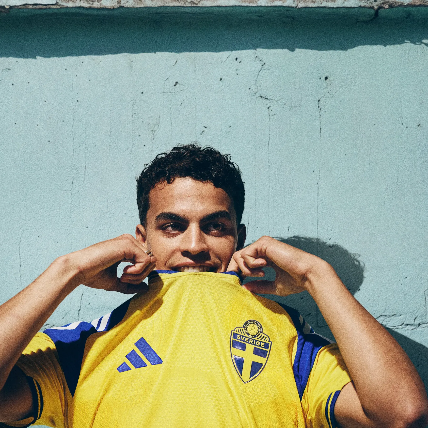 maillot suede 2026 adidas domicile