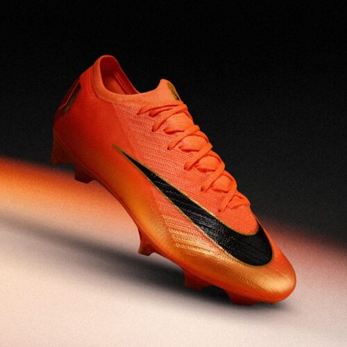 Image de l'article Nike célèbre l'histoire de la couleur orange sur ses crampons avec une Mercurial Vapor 16 inédite