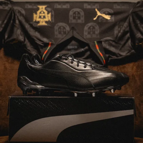 Image de l'article Après le maillot du Portugal, PUMA dévoile une King en hommage à Eusébio