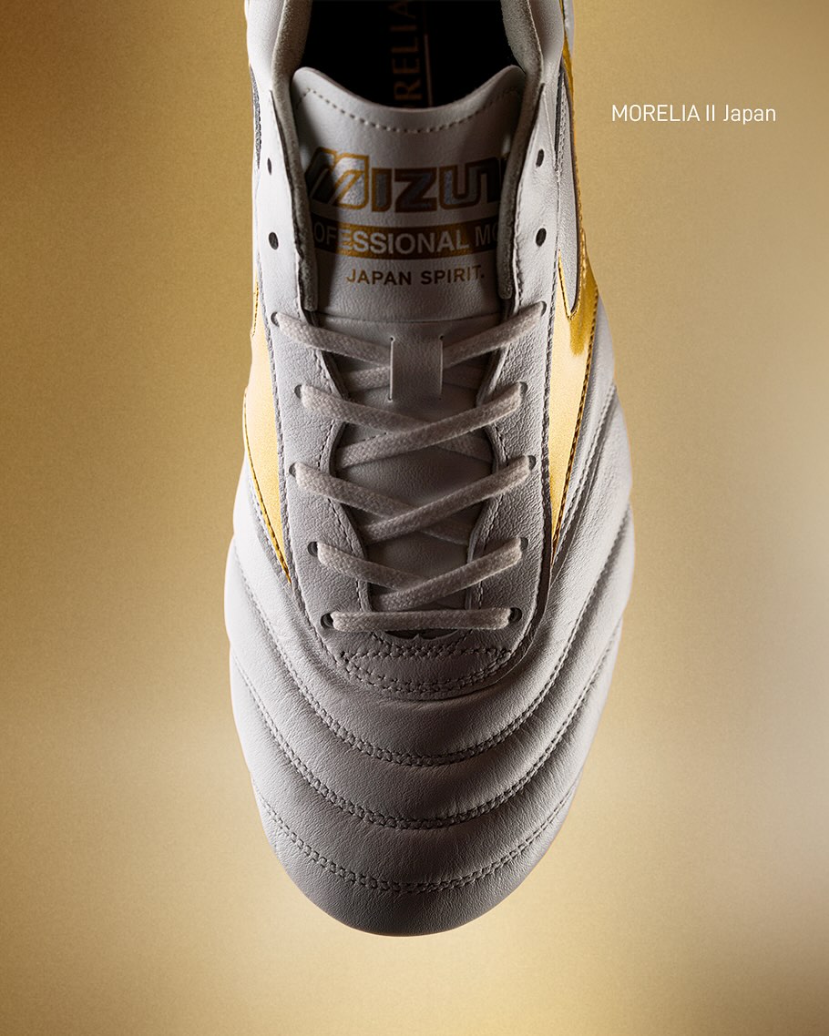 crampons mizuno bright gold