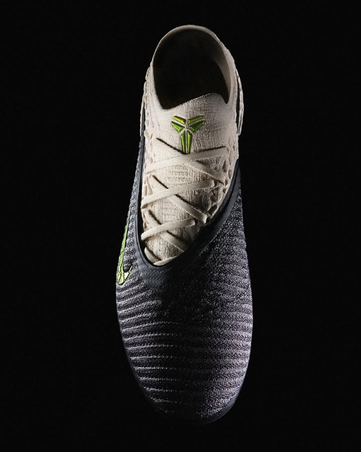 crampons nike phantom black mamba kobe bryant