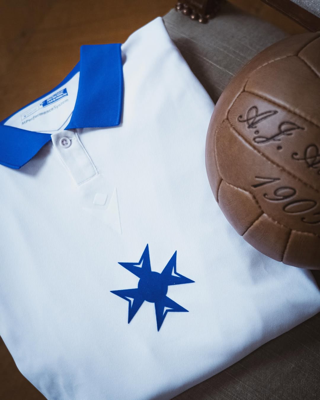 Écharpe AJ Auxerre 2025 - Accessoires & Bagagerie
