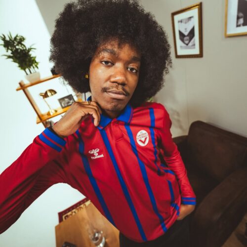 Image de l'article Bordeaux et hummel dévoilent un maillot third inspiré de l'épopée européenne de 1995-1996