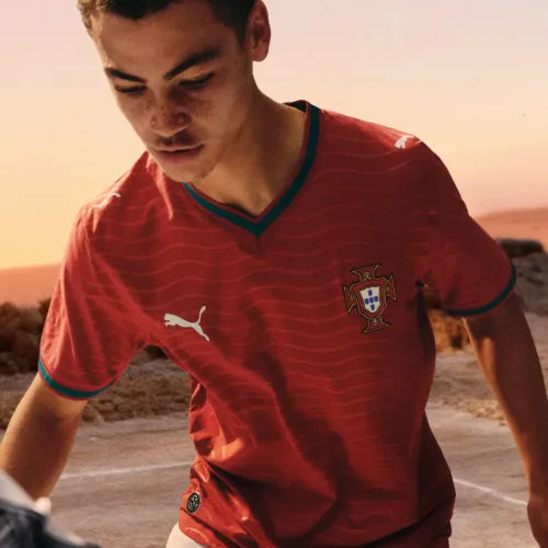 Image de l'article PUMA dévoile le nouveau maillot du Portugal 2026