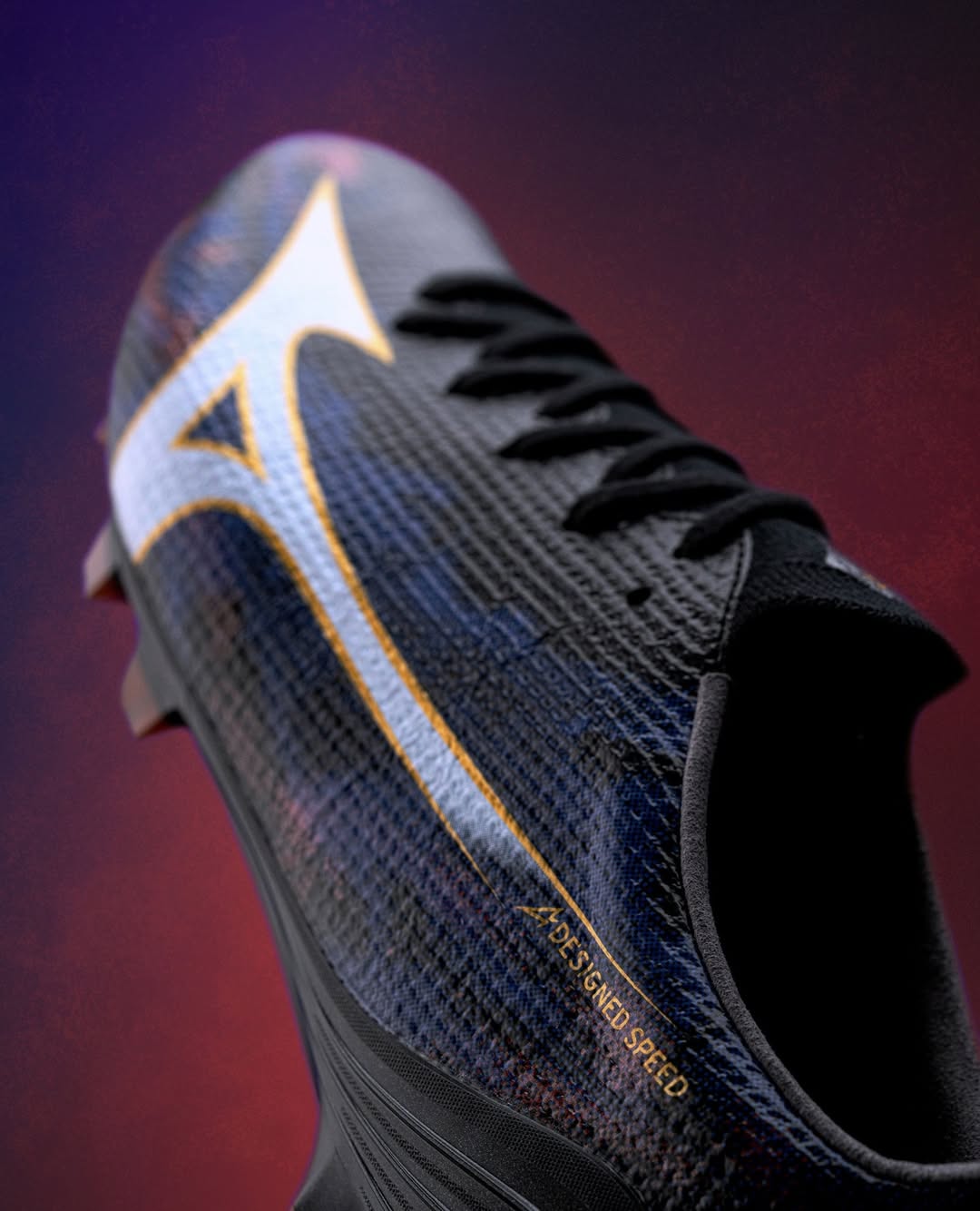 mizuno alpha 3