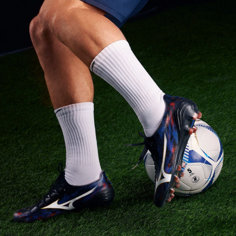 mizuno alpha 3
