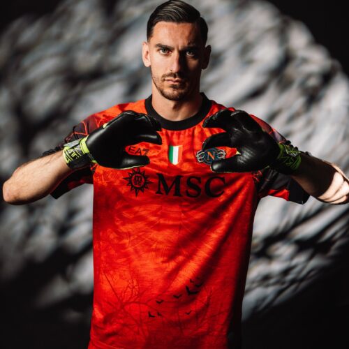 Image de l'article Les 10 maillots de gardien les plus fous de 2025