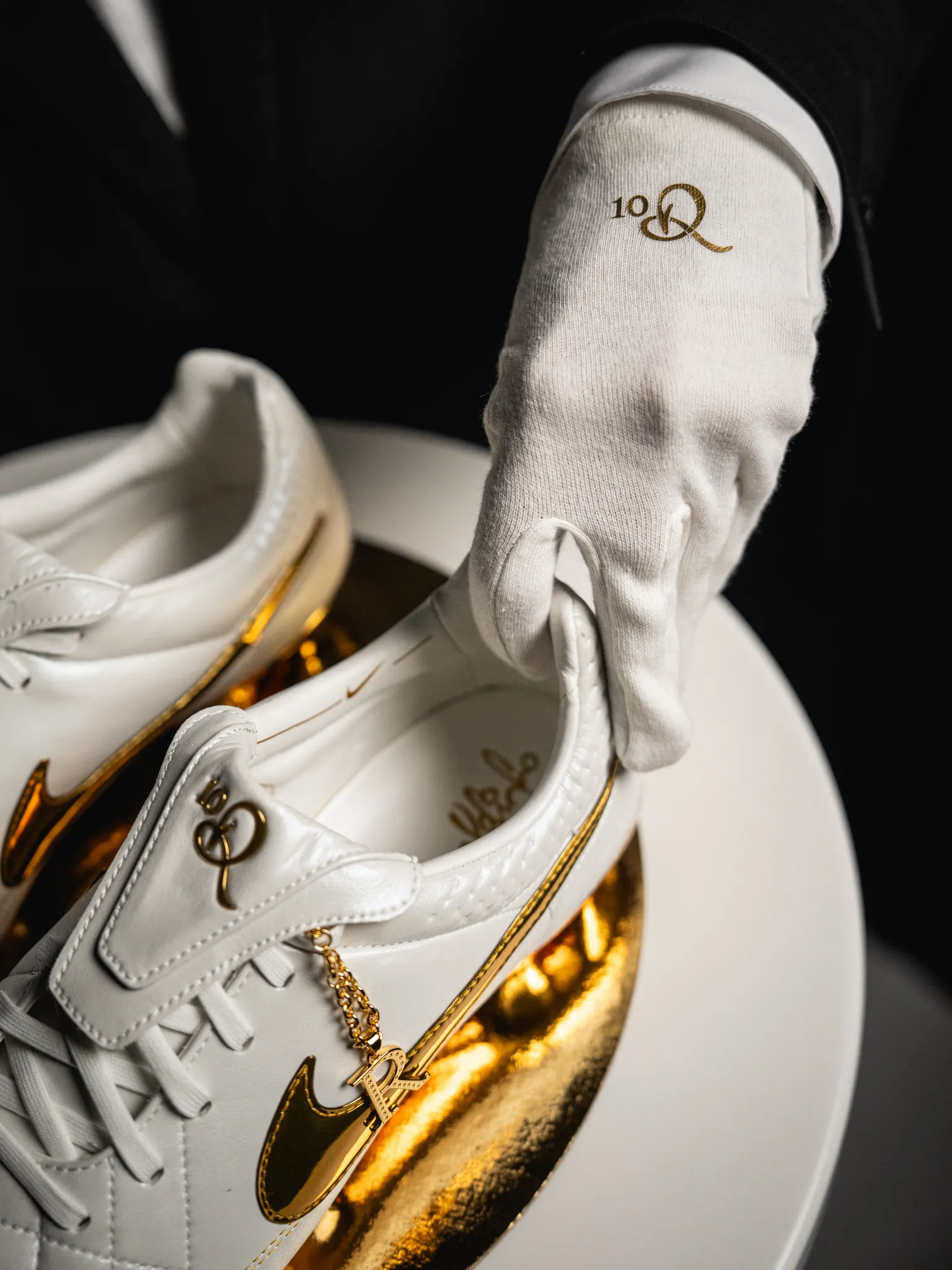 nike tiempo r10 reedition 2025 footpack